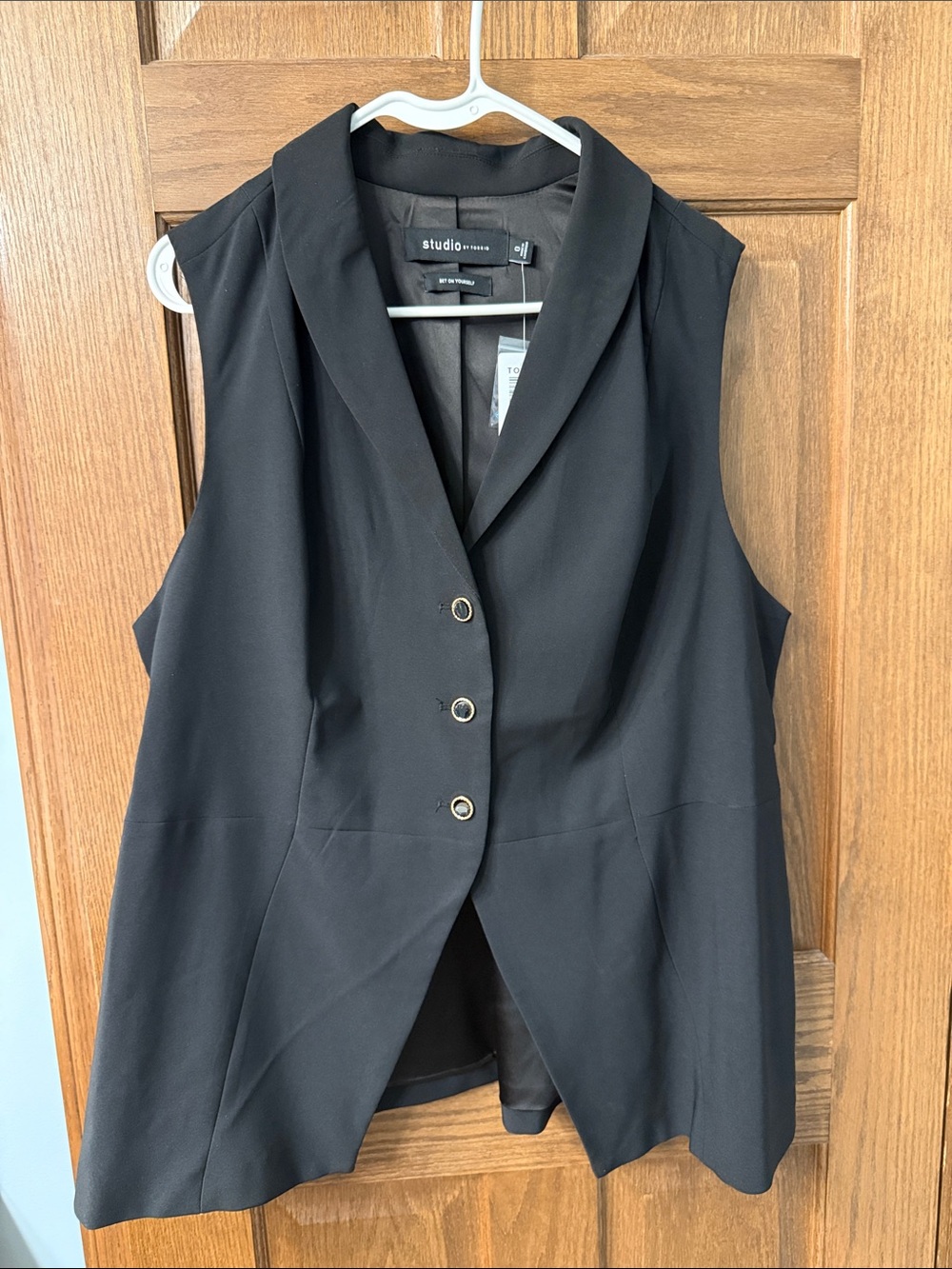 torrid Black Sleeveless Blazer Vest